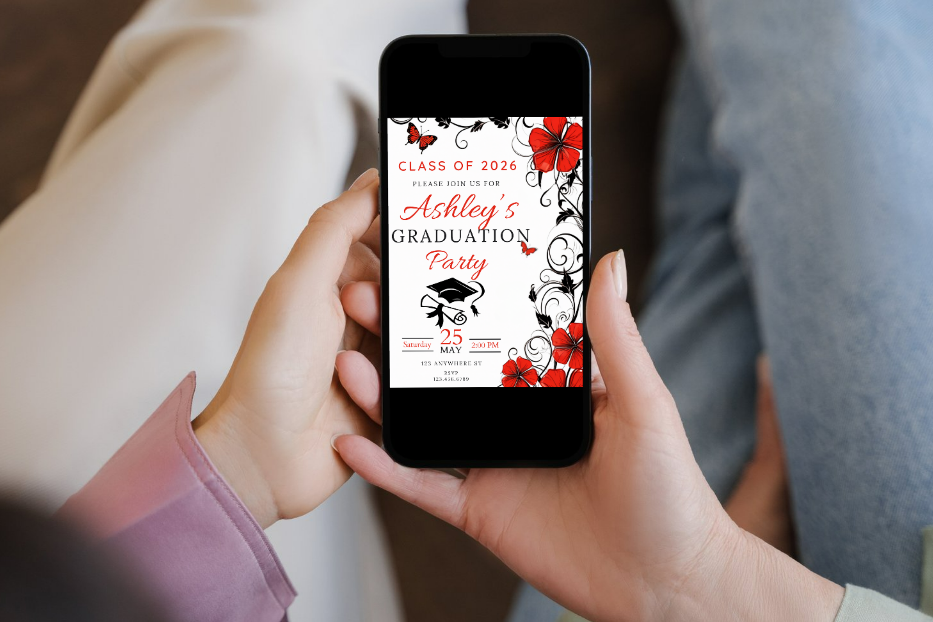 Invitation de remise des diplômes à fleurs noires et rouges | Modèle Canva | Invitation à imprimer à la maison | Design #123